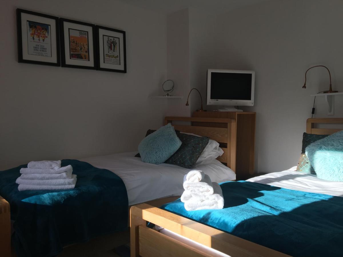 Bright Moments Holiday Home 베벌리 외부 사진